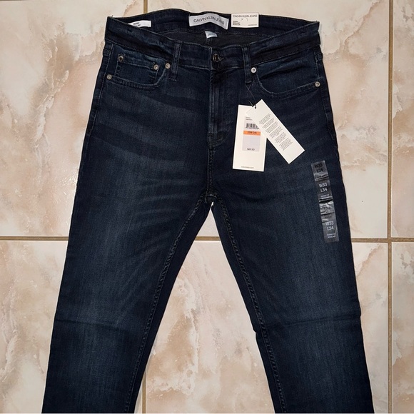 Calvin Klein Skinny Jeans - Picture 1 of 3